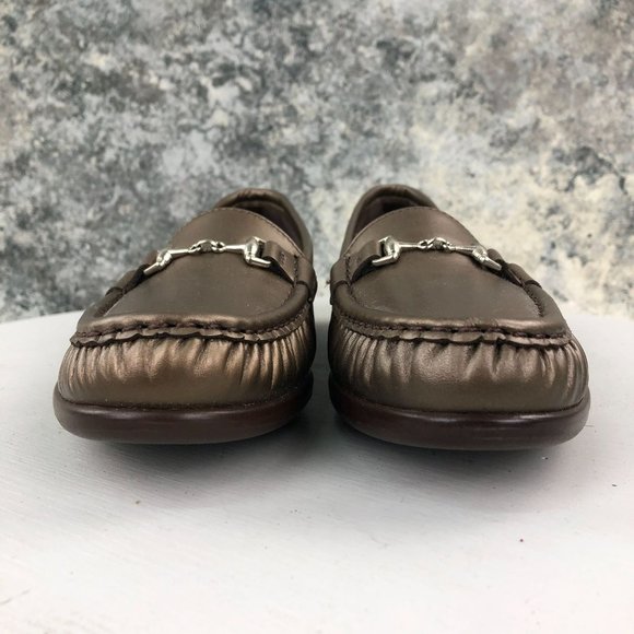 SAS Women's Size 7.5N Bronze Leather Comfort Slip On Closed Toe Loafers USA - Picture 2 of 12